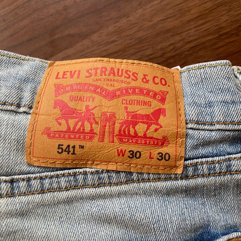 Vintage Levi's 541 Womens Jeans Light Wash 30W/30L